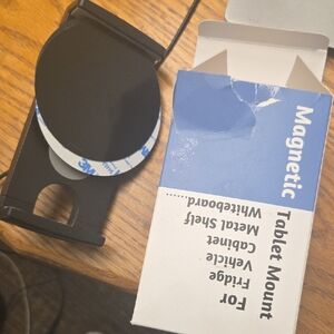 Magnetic Tablet Mount - Black